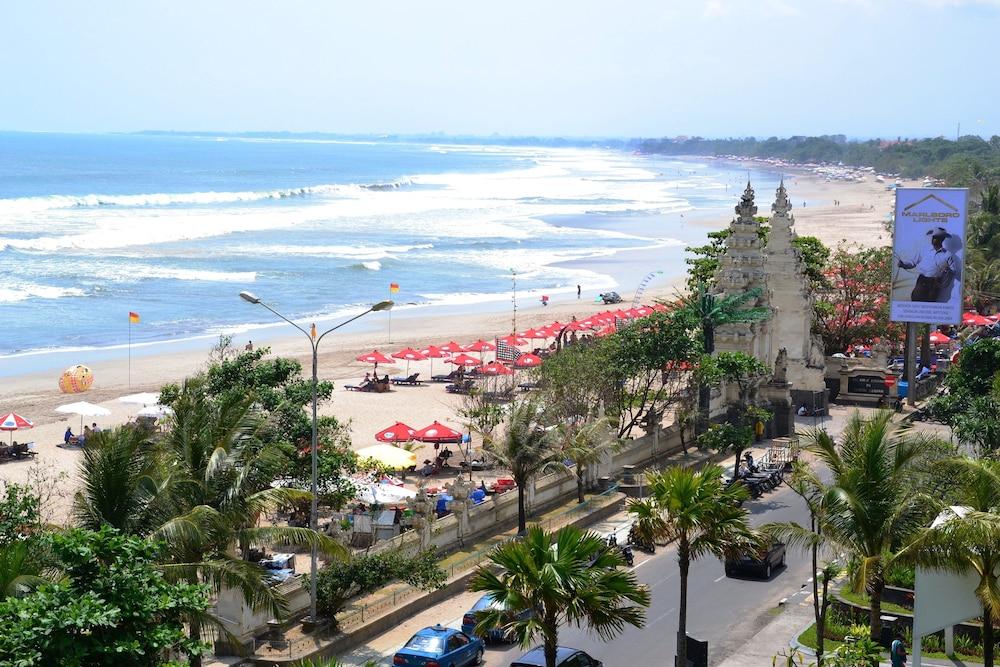 Kuta One Party Hotel Kültér fotó