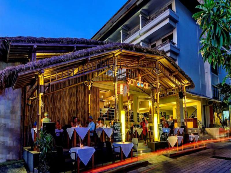 Kuta One Party Hotel Kültér fotó