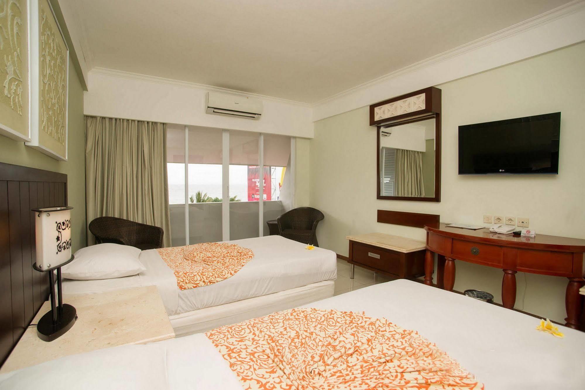 Kuta One Party Hotel Kültér fotó